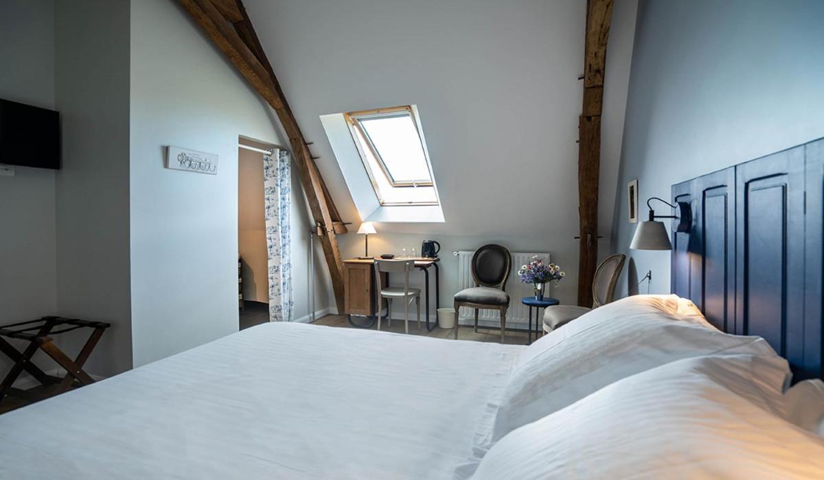 Chateau De La Garnison ออร์โวลต์ ภายนอก รูปภาพ